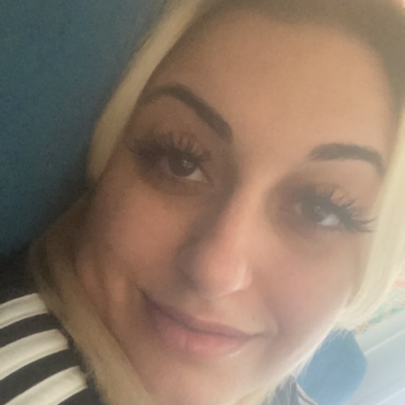 Meet your Posher, Coco - Picture 1 of 1